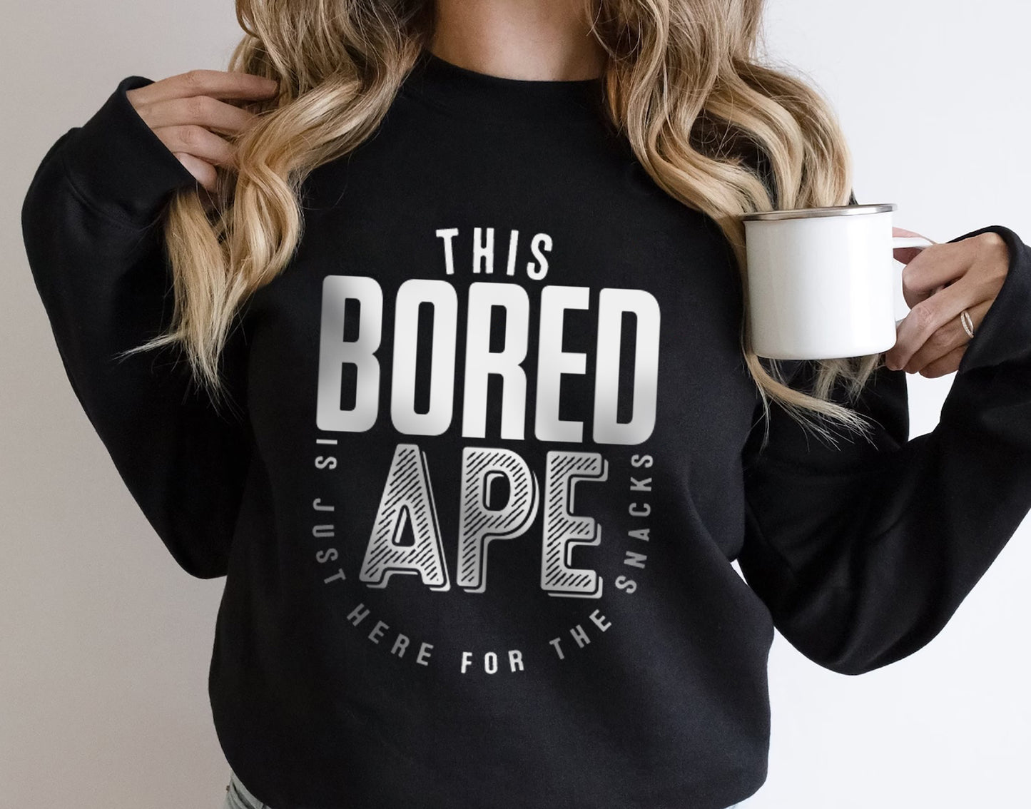 This Bored Ape Is Just Here for the Snacks T-Shirt – Sarcastic Saying Shirt, Humorous Ape T-Shirt, Crypto Lover Gift