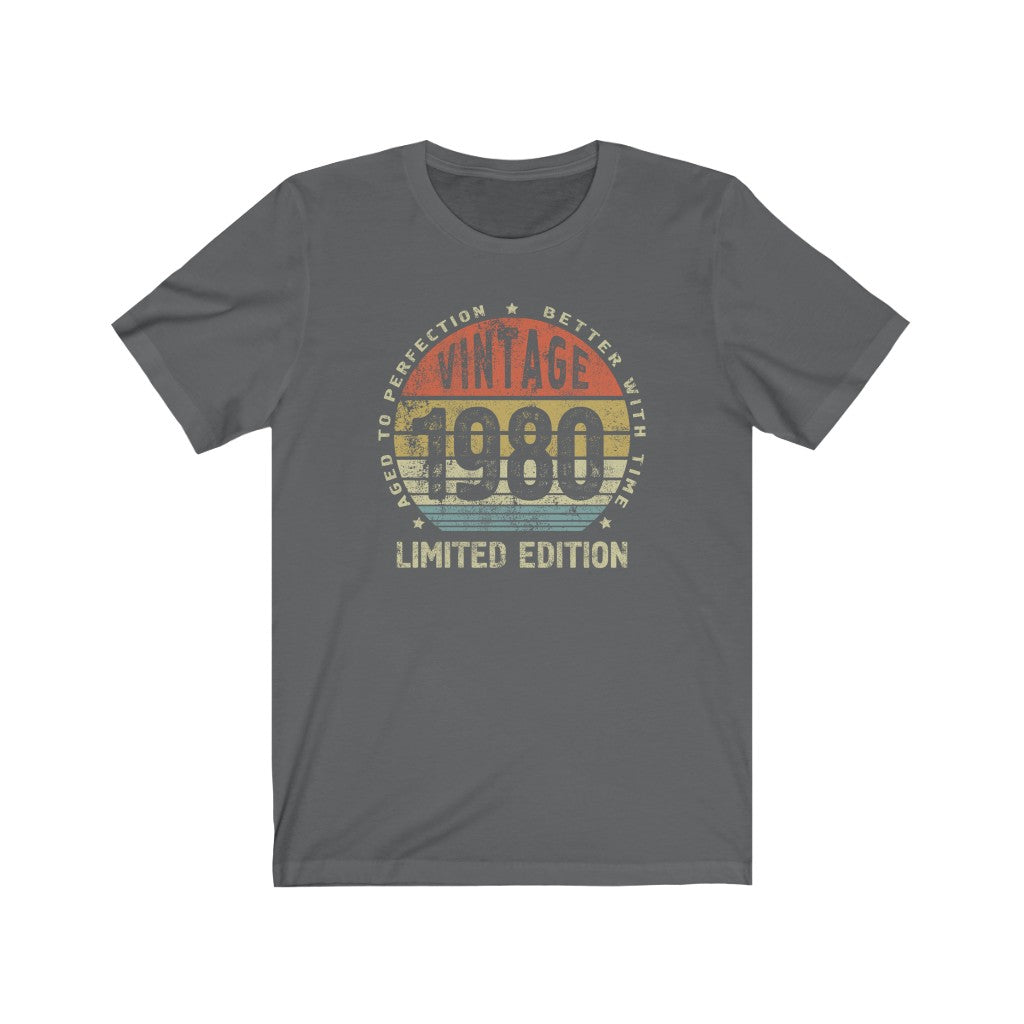 41st birthday gift Ideas for men or women, Vintage 1980 t-shirt better with time - 37 Design Unit