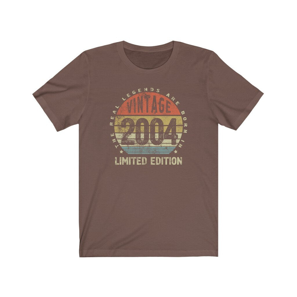 Vintage 2004 Birthday Shirt for Son or Daughter, The Real Legends are born in 2004 t-shirt for Niece or Nephew