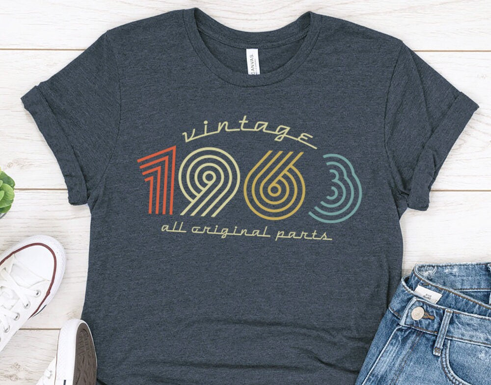 Retro 1963 Birthday Gift T-Shirt for Women or Men - Vintage Born In 1963 T-shirt